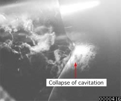 t = 112ﾎｼs Moment of cavitation collapse