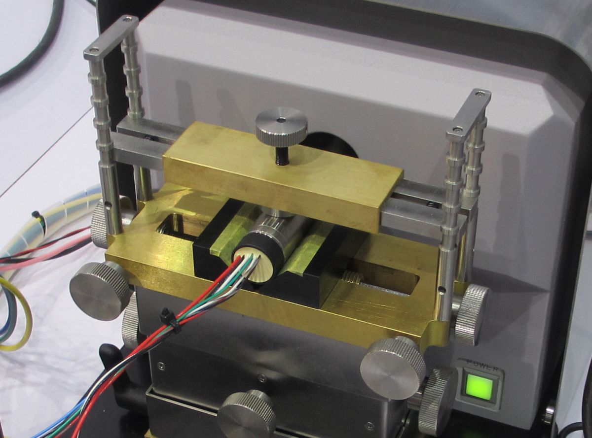 Motor holding unit PC3-MLH2 and sample motor