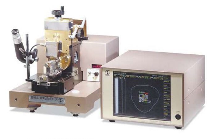 ボールウェービメータ真円度計の外観